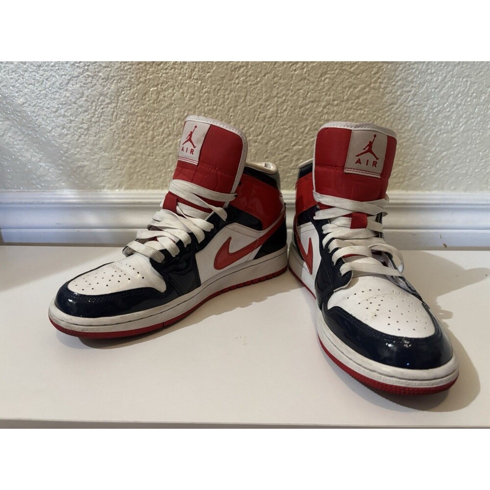 Air Jordan 1 Mid SE Champ Colors Women’s Size 8 Excellent Condition